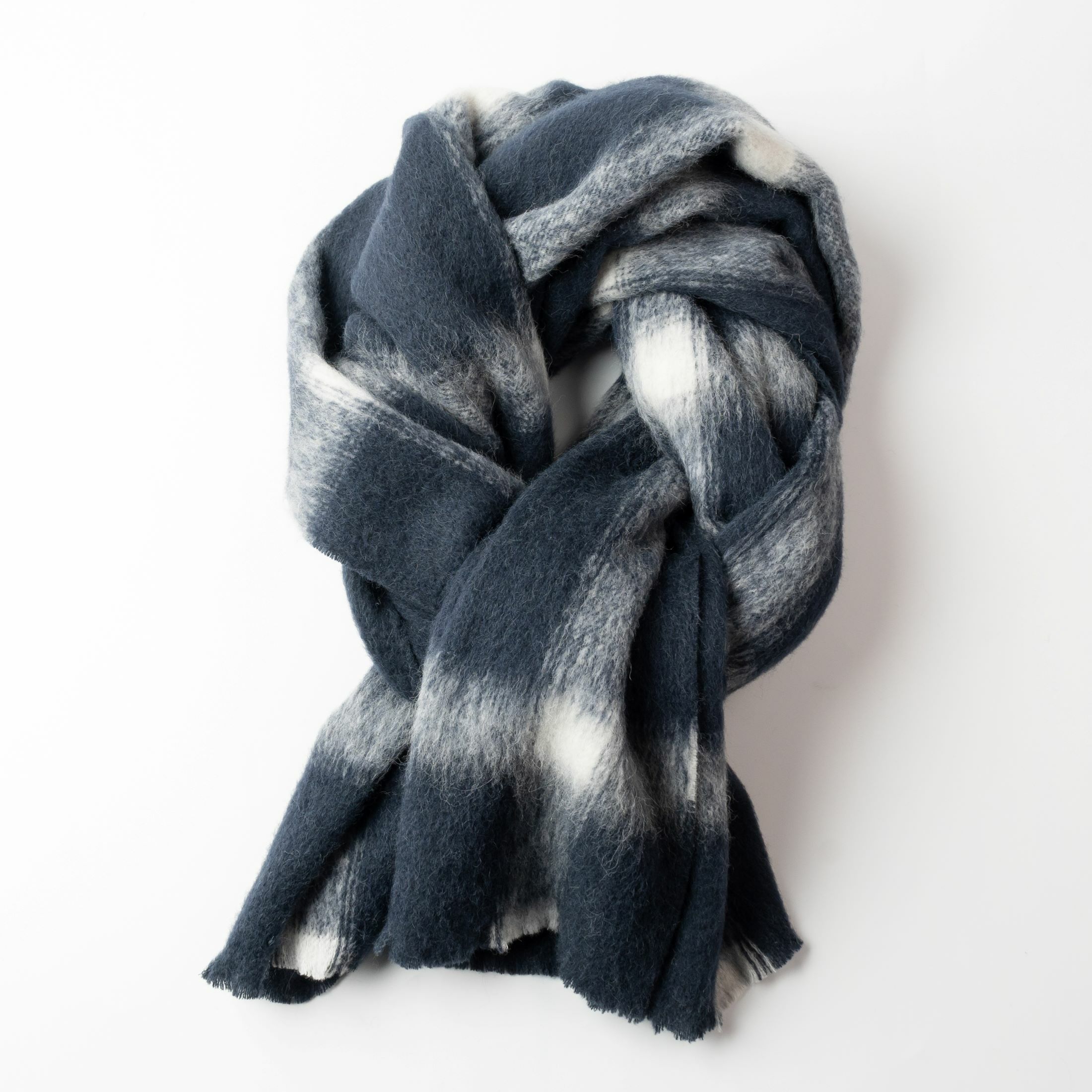 ファインラムエアリーソリッドウールストール | AINEXX ONLINE