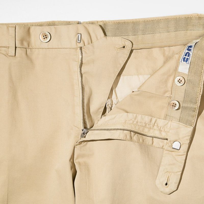 GTA サイズ48　ホワイト チノパン BEAMS F（ビームスエフ）の「GTA / チノ（その他パンツ）」 - WEAR