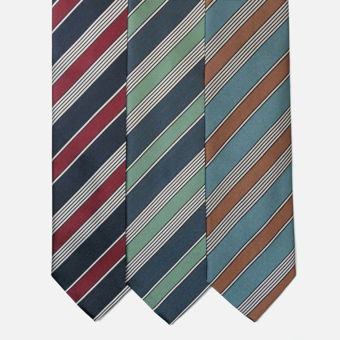 Holliday & Brown | AINEXX ONLINE（アイネックスオンライン）